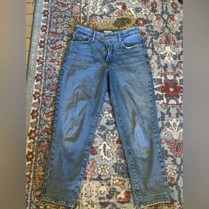 Good American Straight Leg Blue Jeans